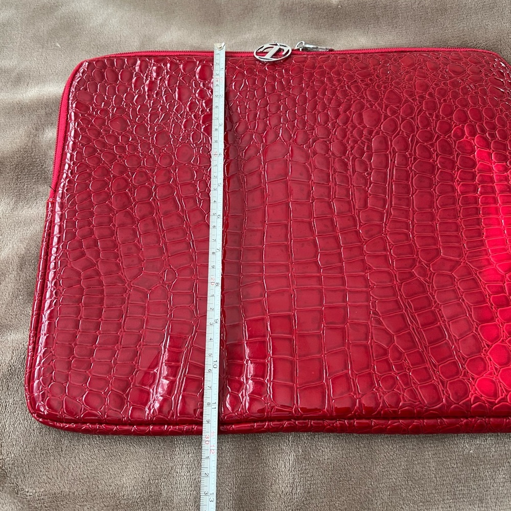Red Leather Laptop Sleeve Case - Picture 11 of 12